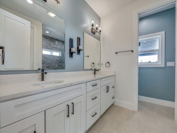Sanibel Vacation Rental Home Pet-Friendly Beach House with Deck & Modern Amenities